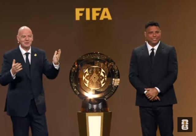 开云体育官网-【世俱杯抽签】梅西进入“生命之组”，曼城尤文火并