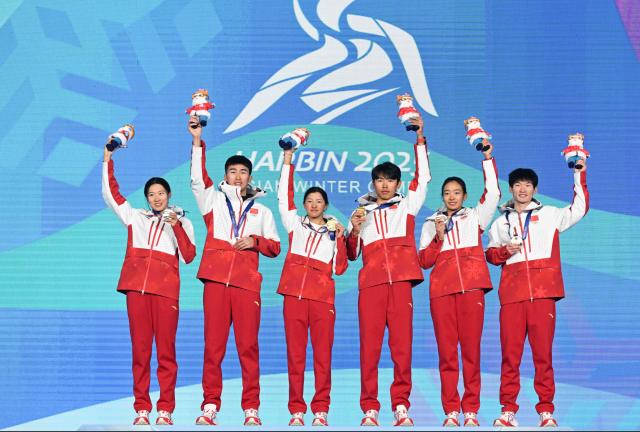 中国滑雪登山队亚冬会大包揽 追赶欧美，缩小差距