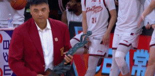 开云体育下载-17中12！季后赛开门红！中国男篮新晋第一后卫